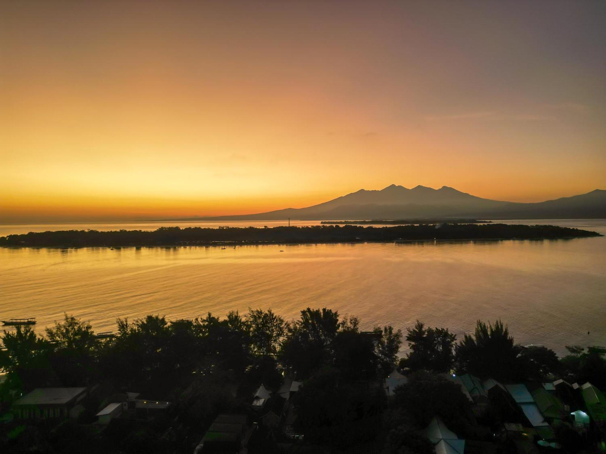 Creative Trawangan Stay Гили Траванган Экстерьер фото